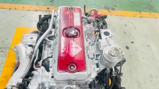 Motor diésel N04C (mostrar)