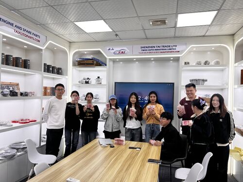 Últimos blogs de la empresa sobre Unión del equipo de Año Nuevo 2026: Parrillas, juegos y buenas vibraciones en la acampada de TWOO AUTO