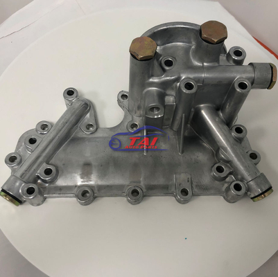 Un buen precio. Las piezas del motor de W06D W06E Hino engrasan una cubierta más fresca 15711-1430 para el camión en línea