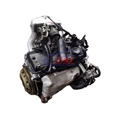 Un buen precio. Motor de gasolina usado en buen estado 4G64 para Mitsubishi Outlander L200 en línea