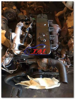 Buen precio NPR 4BD1 Motor Isuzu Turbo Diesel 3.9L ensamblado con caja de engranajes en línea