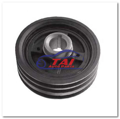 Buen precio Repuestos para automóviles ME017116 Eje de manivela de polea para camión MITSUBISHI 4D32 4D34 en línea