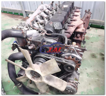 El motor diesel automotriz utilizó el motor completo 6HL1T con la caja de cambios para Isuzu Forward