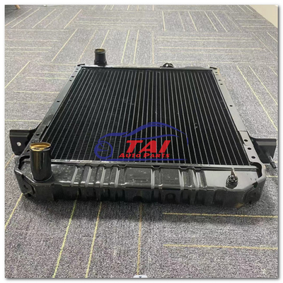Radiador 8973710110 de los accesorios del motor de coche del mobiliario del coche para el enfriamiento del camión de Isuzu