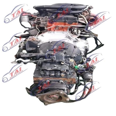 El motor diesel automotriz utilizó el motor completo 6HL1T con la caja de cambios para Isuzu Forward