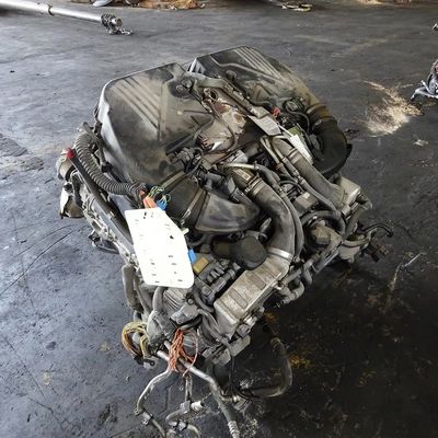 Buen precio Completo motor usado N63B44A con 8 cilindros y una cilindrada de 4.4L Twin-Turbocharged para BMW en línea