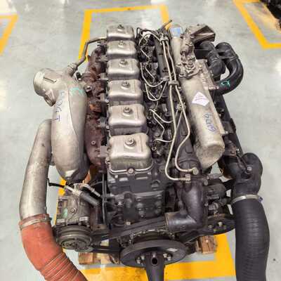 Un buen precio. 6D24-0AT2 Motor turbodiésel de 6 cilindros 6.4L para camiones pesados FV517 FV417 en línea