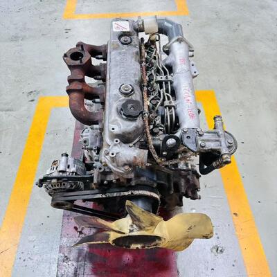 Motor Diésel 4D32 3.57L de Cilindrada Aspiración Natural 110HP de Potencia para Camiones Ligeros y Microbuses