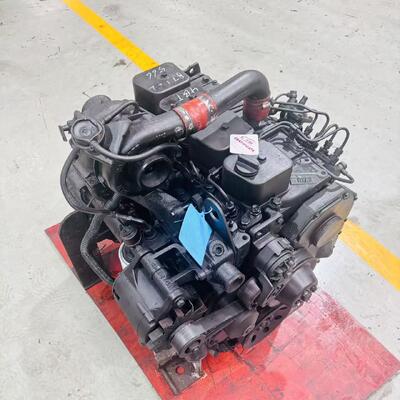 Buen precio 4BT Motor Diesel 3.9L Capacidad de 100-150 CV Rango de potencia para aplicaciones dedicadas a excavadoras en línea