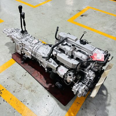 Buen precio 4M40 2.8L Asamblea del motor diesel con aspiración natural Compatible con el Mitsubishi Pajero L200 Delica Canter en línea