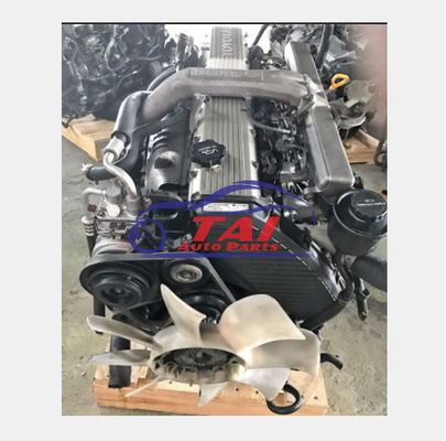 Buen precio Cabezas de cilindros de hierro fundido para automóviles 1HD-FTE 4.2L Motor diesel original usado W04D en línea