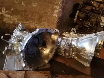 Agarre la vivienda de los accesorios de la original de Toyota de las piezas de la caja de cambios de 3L 5L