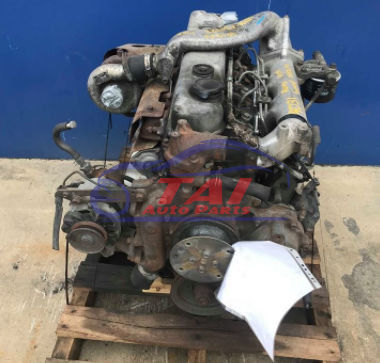 Buen precio Mitsubishi 4D31 4D32 4D33 partes usadas del motor en buen estado en línea