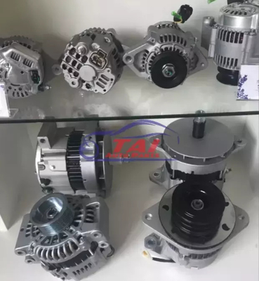 calidad 4HF1 Isuzu Engine Spare Parts Alternator 8973666120 fábrica